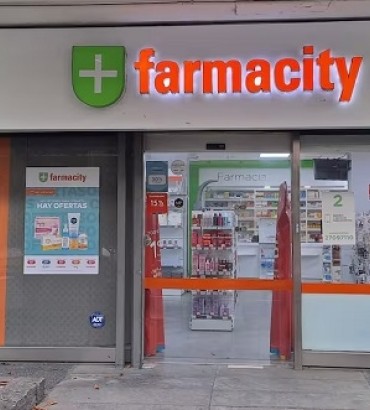 La compañía argentina Farmacity adquiere 10 farmacias en Uruguay y avanza con su plan de expansión regional