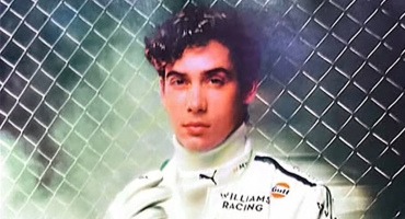 Franco Colapinto, modelo: el piloto argentino posó para una revista española