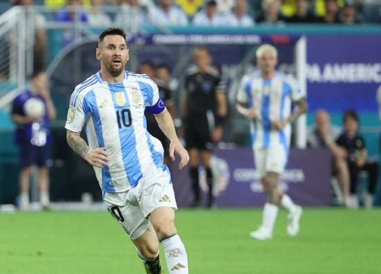 Eliminatoria: Scaloni confirmó los convocados con un jugador que hizo inferiores en Rosario