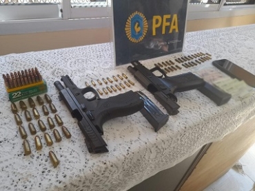 TRÁFICO DE ARMAS EN ROSARIO: CONTINÚAN LOS ALLANAMIENTOS CON SECUESTROS DE ARMAS Y DETENCIONES
