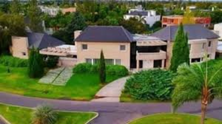 Lionel Messi llegó a Funes para pasar sus vacaciones