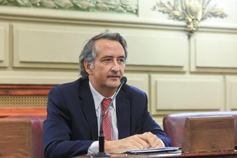 Nicolás Mayoraz se refirió a la reforma constitucional: “Solo se explica por el acuerdo de casta de Pullaro con los senadores”