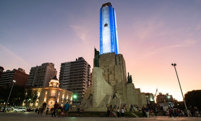 “Dale Rosario a tu corazón”, la marca elegida para este verano