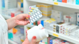Medicamentos de venta libre podrán exhibirse en góndolas dentro de las farmacias